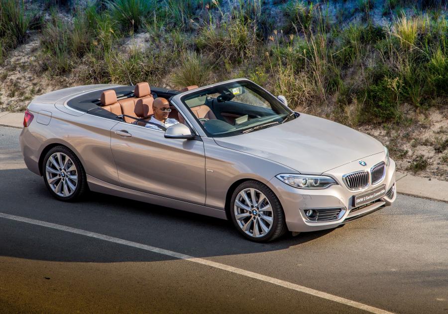  BMW 228i Convertible Luxury Line 2015 года  (ZA) (фото 18 из 30)